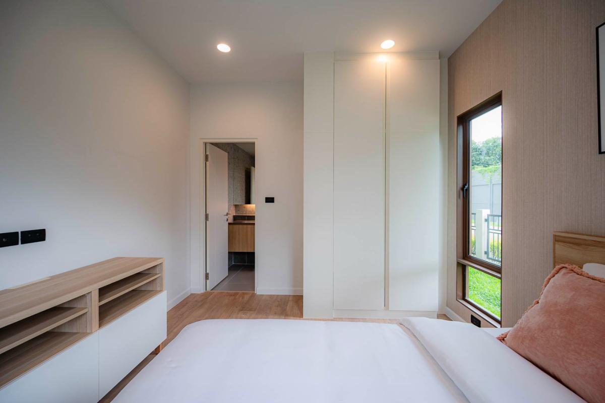 ให้เช่าบ้านพัฒนาการ ศรีนครินทร์ : 🔥เช่าด่วน+🔥บุราสิริ กรุงเทพกรีฑา ใกล้ห้างสรรพสินค้าหลายแห่ง เฟอร์นิเจอร์ครบ พร้อมเข้าอยู่