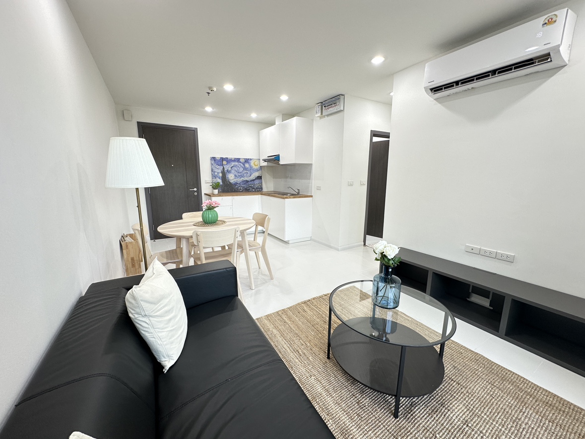 ขายคอนโดอ่อนนุช อุดมสุข : 🔥ขายด่วน+🔥เดอะ เบส พาร์คเวสต์ สุขุมวิท 77 ใกล้สถานีรถไฟฟ้า BTS อ่อนนุช เฟอร์นิเจอร์ครบ พร้อมเข้าอยู่