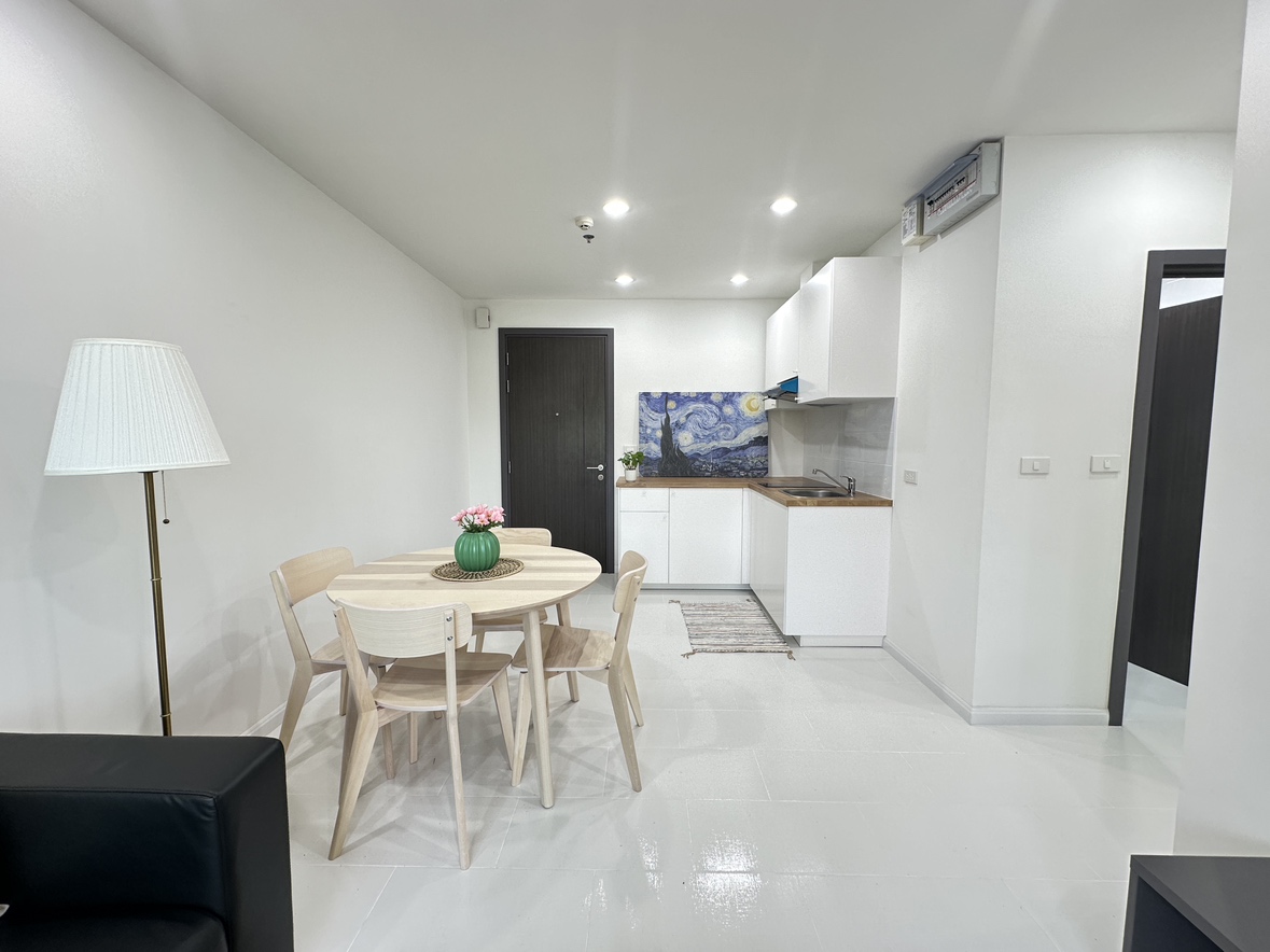 For SaleCondoOnnut, Udomsuk : 🔥Urgent Sale+🔥 The Base Park West Sukhumvit 77, near On Nut BTS station. Fully furnished and ready to move in.