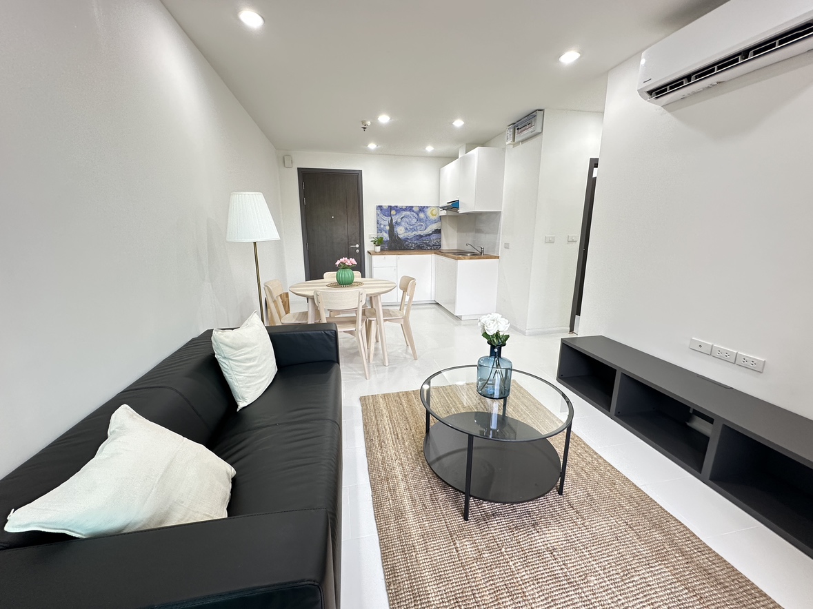 For SaleCondoOnnut, Udomsuk : 🔥Urgent Sale+🔥 The Base Park West Sukhumvit 77, near On Nut BTS station. Fully furnished and ready to move in.