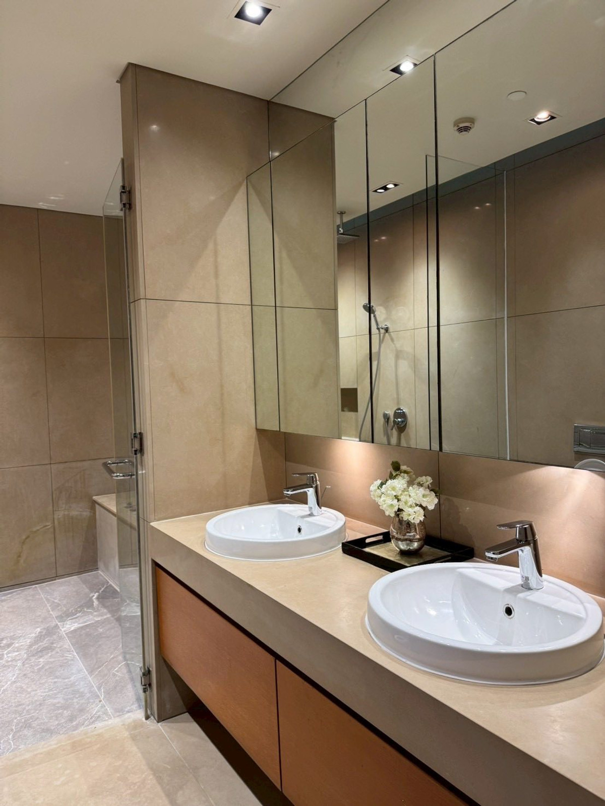 ให้เช่าคอนโดสาทร นราธิวาส : คอนโด Duplex 2 ห้องนอน โครงการ The Sukhothai Residencesม, Contact 062-496-6454