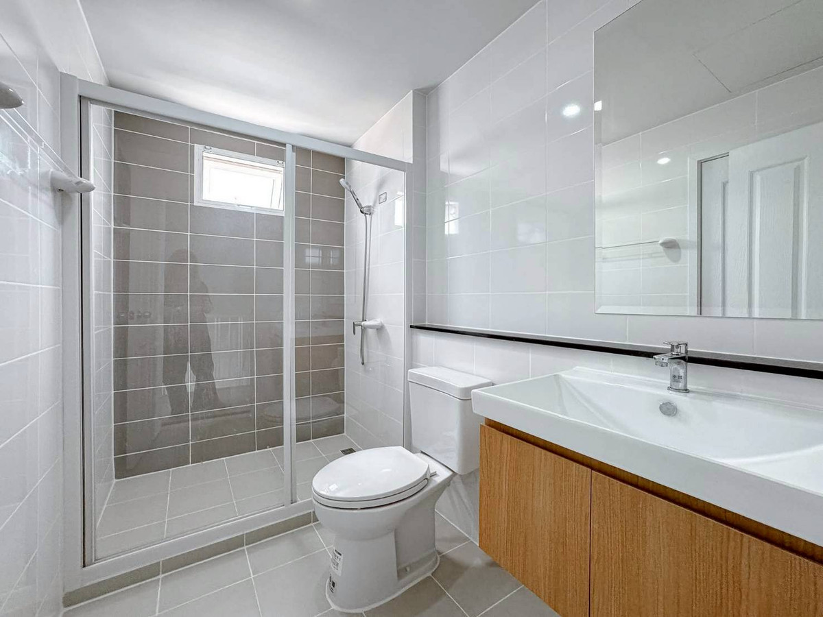 For SaleTownhomePathum Thani,Rangsit, Thammasat : Semi-detached house 