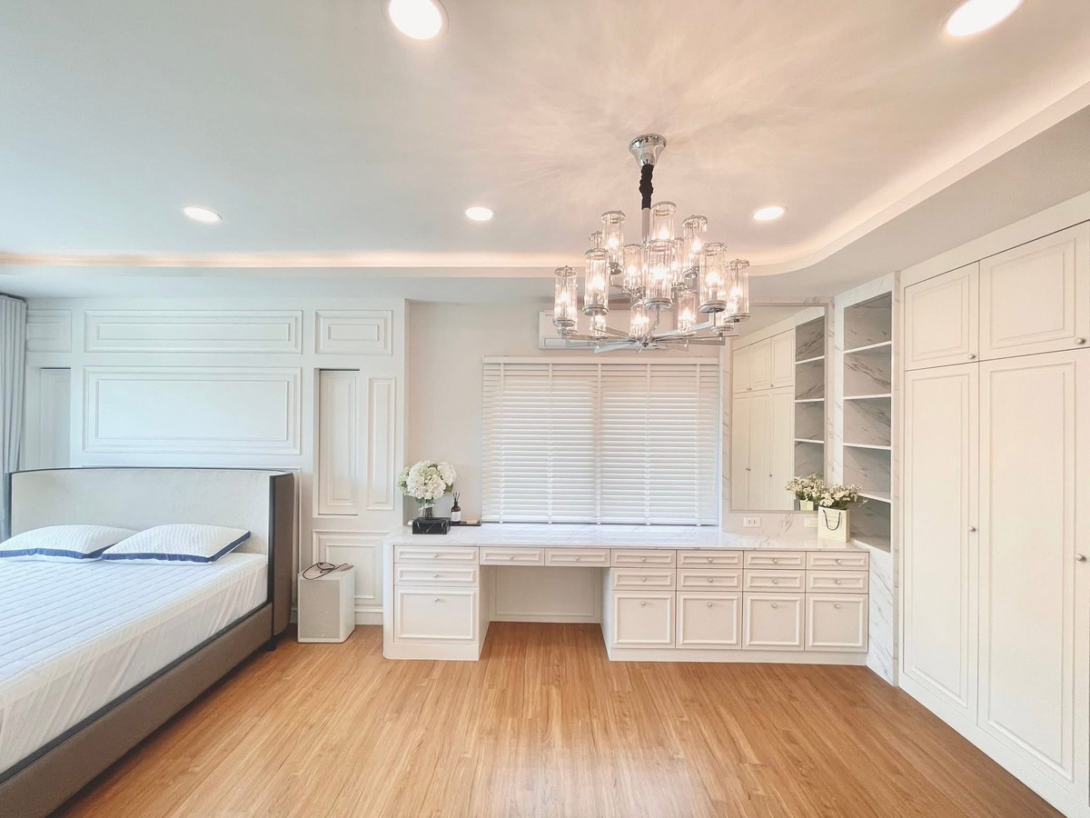 For RentHouseBangna, Bearing, Lasalle : P-2962 For rent! Single house Centro Bangna, ready to move in, decorated in Modern Luxury style, near Mega Bangna.