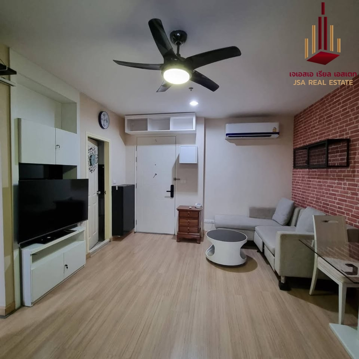 For SaleCondoLadprao, Central Ladprao : ✨ For Sale: Life @ Ladprao 18 Condo ✨ 💰 Only 3,100,000 THB