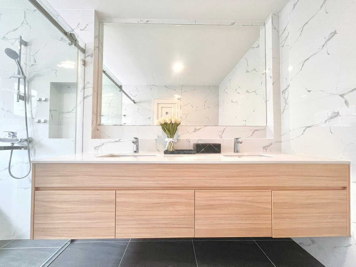 For RentHouseBangna, Bearing, Lasalle : P-2962 For rent! Single house Centro Bangna, ready to move in, decorated in Modern Luxury style, near Mega Bangna.