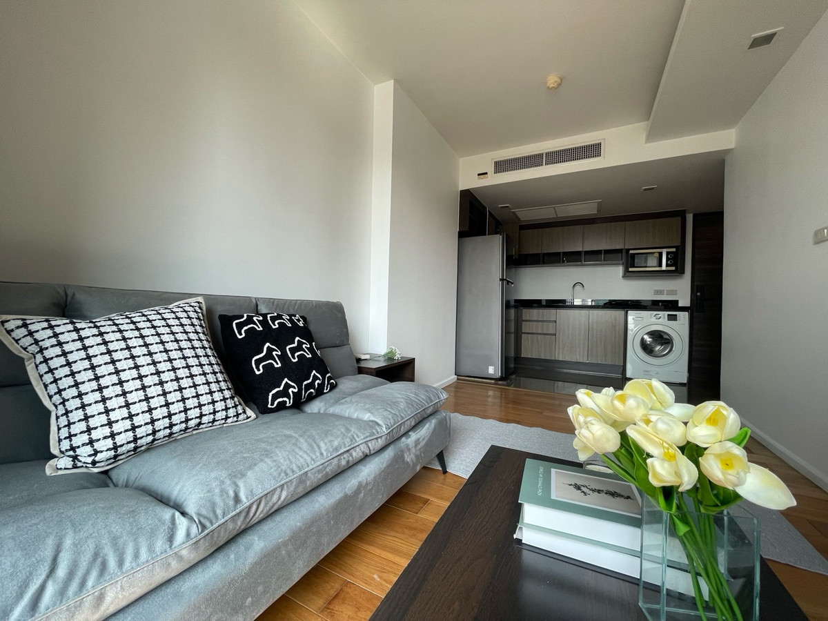 ให้เช่าคอนโดวิทยุ ชิดลม หลังสวน : ให้เช่าคอนโด 1 นอน มีระยะสั้น โฟกัส แอท เพลินจิต Focus @ Ploenchit