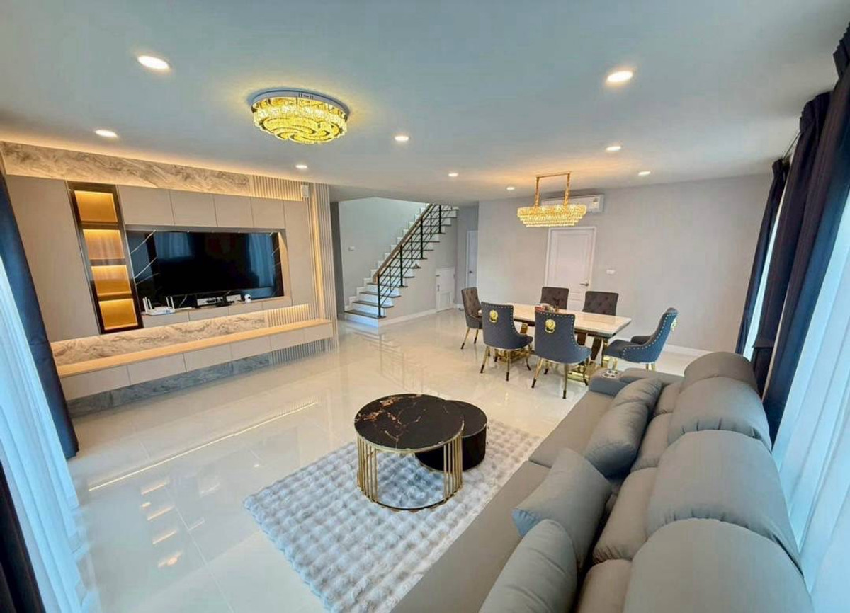 ให้เช่าบ้านวิภาวดี ดอนเมือง หลักสี่ : 💥ให้เช่า 110,000 บาท บ้านเดี่ยว โครงการ CENTRO วิภาวดี ใกล้ สนามบินดอนเมือง, รร.นานาชาติ Harrow , รร.พระหฤทัย ,รร.เซนต์ฟรังซีส และ ม.รังสิต
