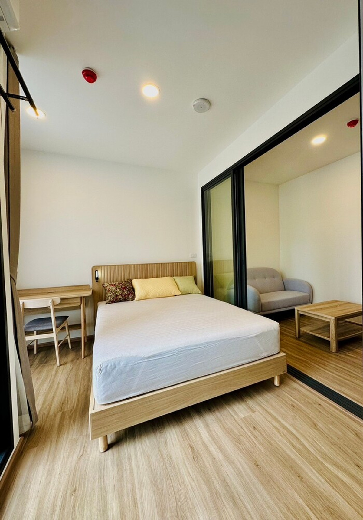 For RentCondoRatchadapisek, Huaikwang, Suttisan : 💖💖For rent The Stage Mindscape Ratchada-Huai Khwang / 1 bedroom 17,000 baht. If interested, you can inquire. Line ID = atfirm2010 💖💖