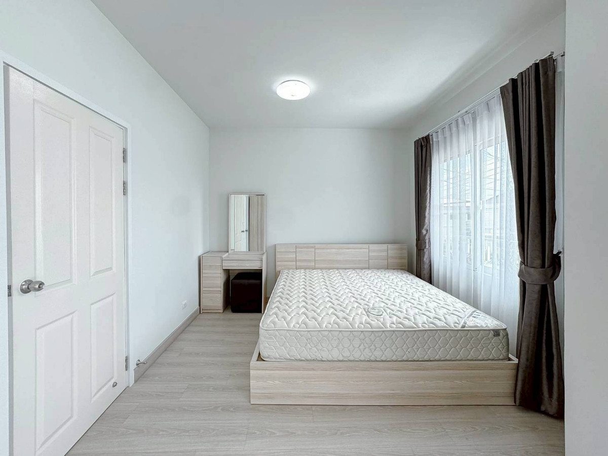 For SaleTownhomePathum Thani,Rangsit, Thammasat : Semi-detached house 