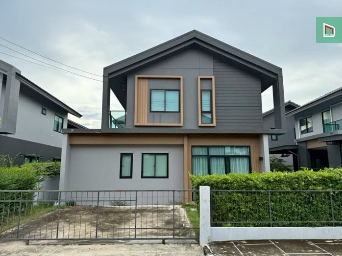 For SaleHousePathum Thani,Rangsit, Thammasat : Single house for sale, Kanasiri Ratchaphruek-346, size 50 sq m, 3 bedrooms, 3 bathrooms, 4.65 million, beautiful kitchen addition, plus an oven/hood. Southeast facing wind, near Robinson Ratchaphruek, Central Westgate, Pathum Thani Hospital.