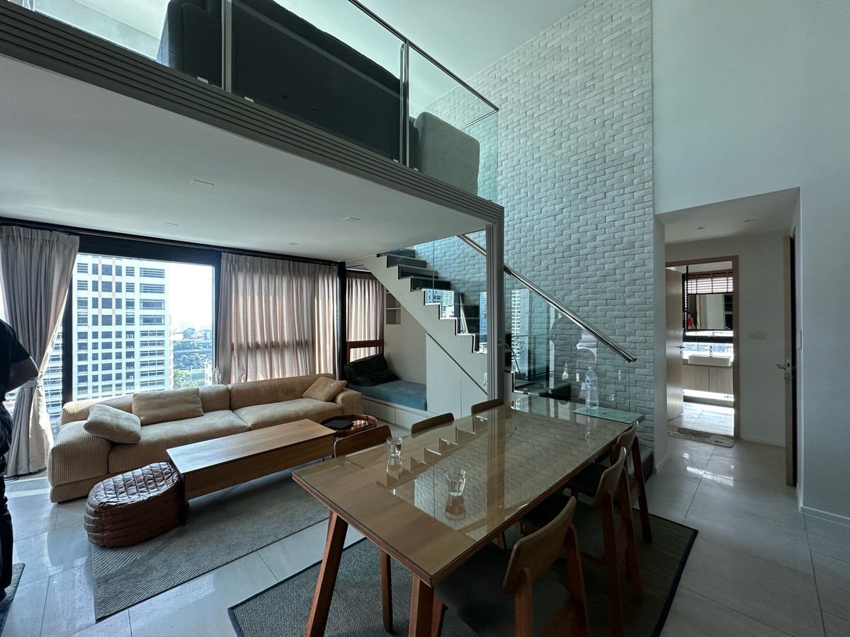 CondoSilom, Saladaeng, Bangrak : For sale or rent the loft silom, new condition room, 2 bedrooms, 1 bathroom, 80 sq m.