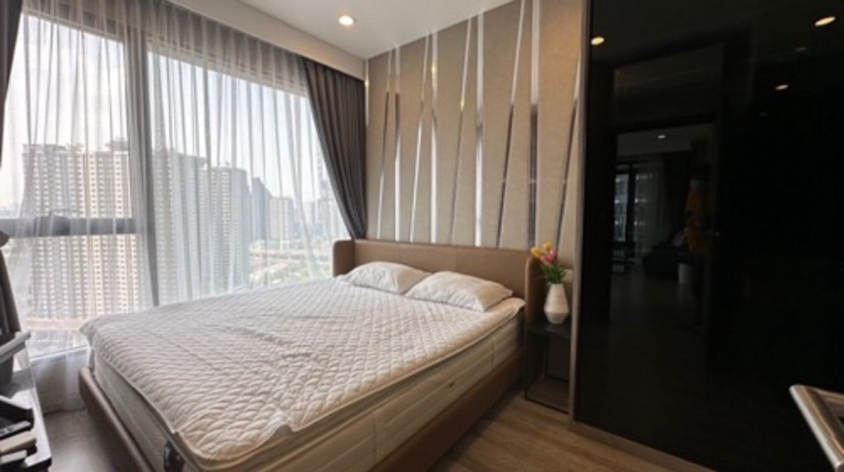 ให้เช่าคอนโดพระราม 9 เพชรบุรีตัดใหม่ RCA : 🏷️ Special Price | สุดคุ้ม  IDEO Mobi Asoke 2Bedroom - Fully furnished -  (290 m to MRT Phetchaburi) 
