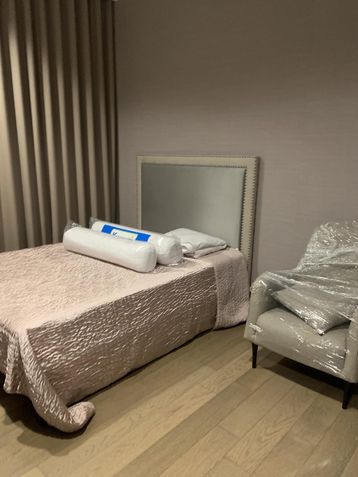 For SaleCondoSathorn, Narathiwat : Luxury condo in the heart of Silom, The Diplomat Sathorn, ready to move in!Beautiful view, 51.77 sq.m., special price 11 million THB, near BTS/MRT Surasak.