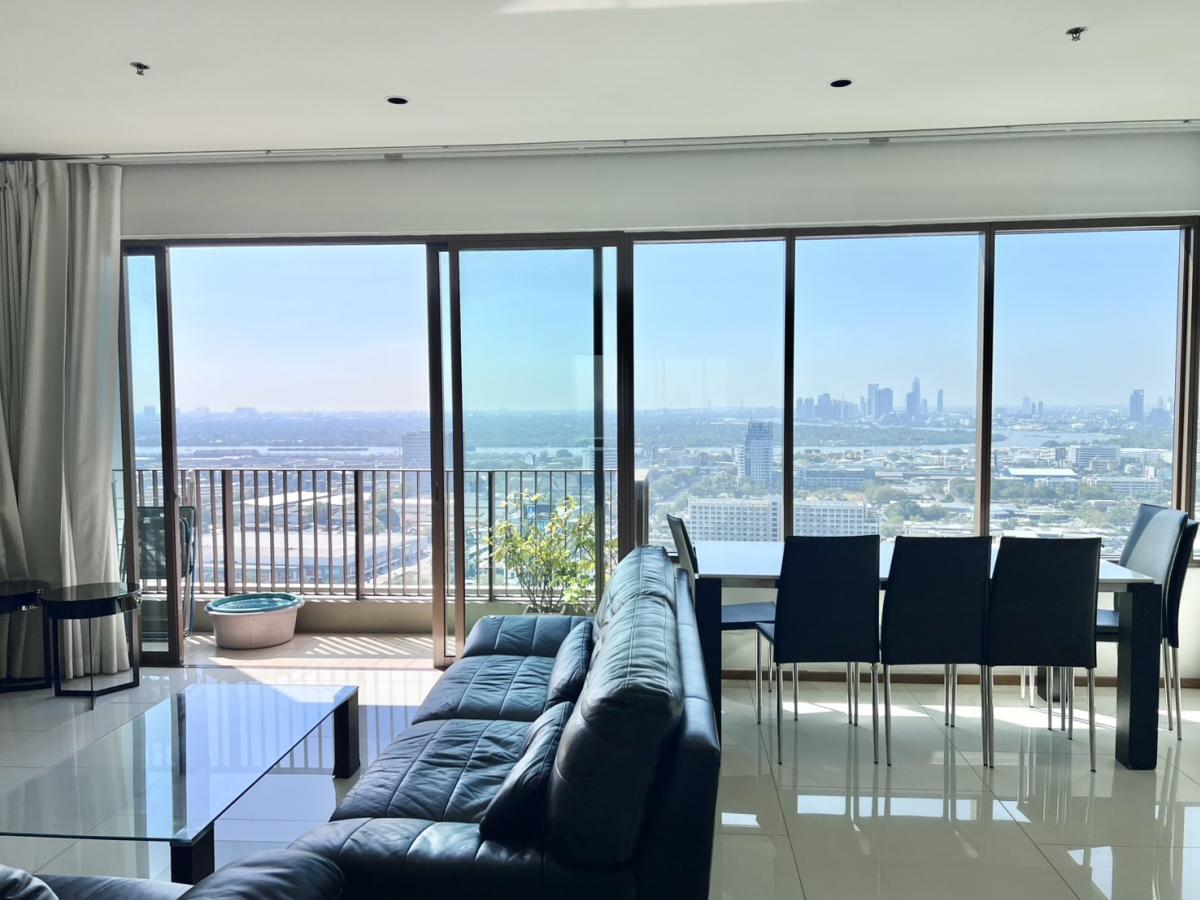 For RentCondoSukhumvit, Asoke, Thonglor : Luxury 3 Bedroom Condo at The Emporio Place — BTS Phrom Phong Access!Spacious 161 sqm with Pool, Gym & Sauna for 110,000 THB/month!