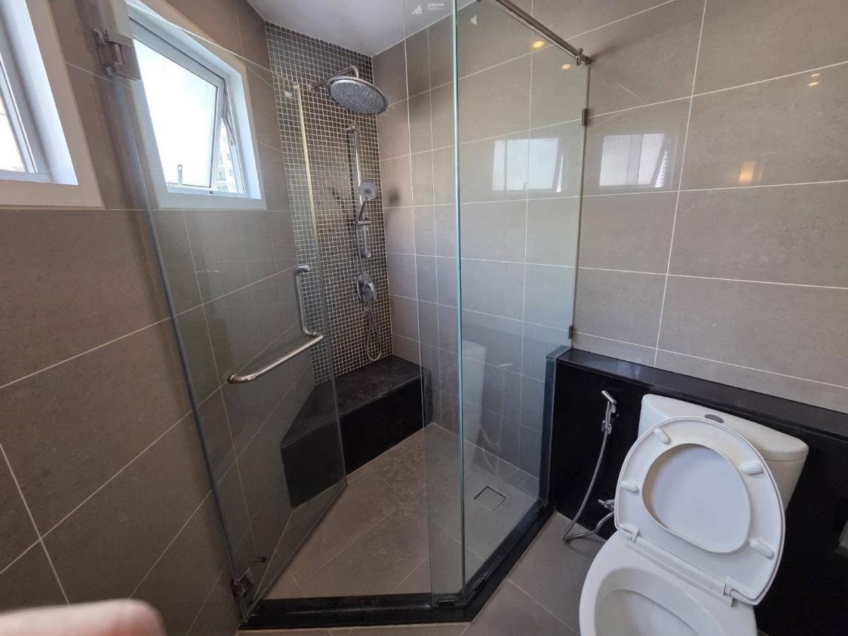 For SaleCondoRama9, Petchburi, RCA : Super value! Supalai Wellington condominium, 2 bedrooms, near MRT Cultural Center76 sq.m. with complete facilities, only 6.8 million! Contact now!