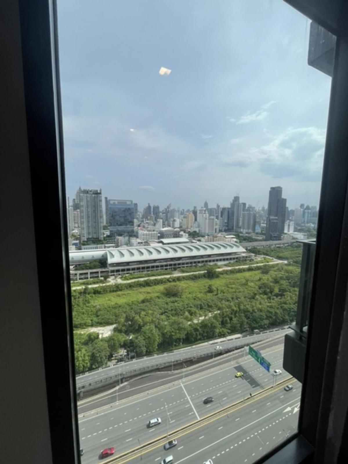 For RentCondoRama9, Petchburi, RCA : Life Asoke Hype 2Bed/2Bath 65 sqm ready to move in, in the heart of RatchadaRent for only 42,000฿/month, near BTS/MRT and leading shopping areas!