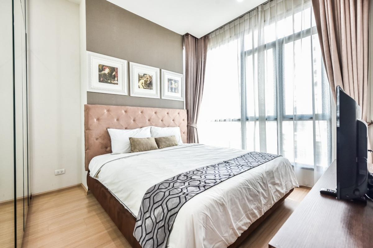 For RentCondoRama9, Petchburi, RCA : Ready to move in! Luxury condo with 3 bedrooms The Capital Ekamai-Thonglor, just bring your bags and move in immediately.Close to BTS Ekamai, large size 180 sq.m., only 95,000 baht/month!