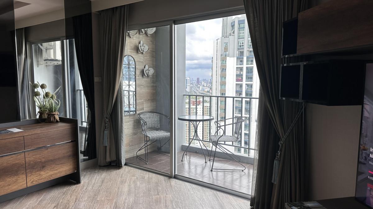 For SaleCondoRama9, Petchburi, RCA : Belle Grand Rama 9 | City center condominium near BTS/MRT2 bedrooms, 77 sq.m. Price 8.99 million with complete amenities!