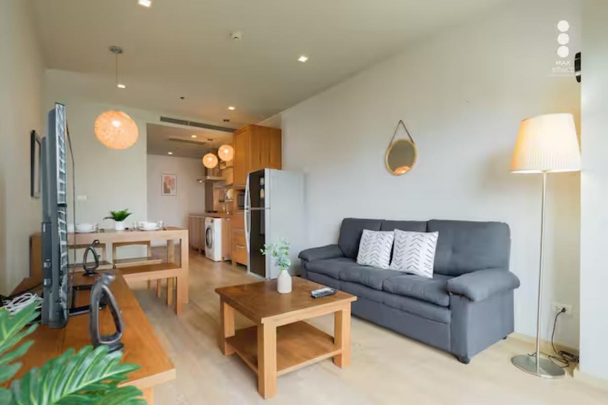 For SaleCondoSukhumvit, Asoke, Thonglor : Super value! Noble Refine 2 bedroom near BTS Phrom Phong71.2 sqm. Price only 13.9 million!