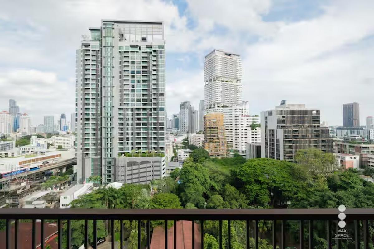 For SaleCondoSukhumvit, Asoke, Thonglor : Super value! Noble Refine 2 bedroom near BTS Phrom Phong71.2 sqm. Price only 13.9 million!