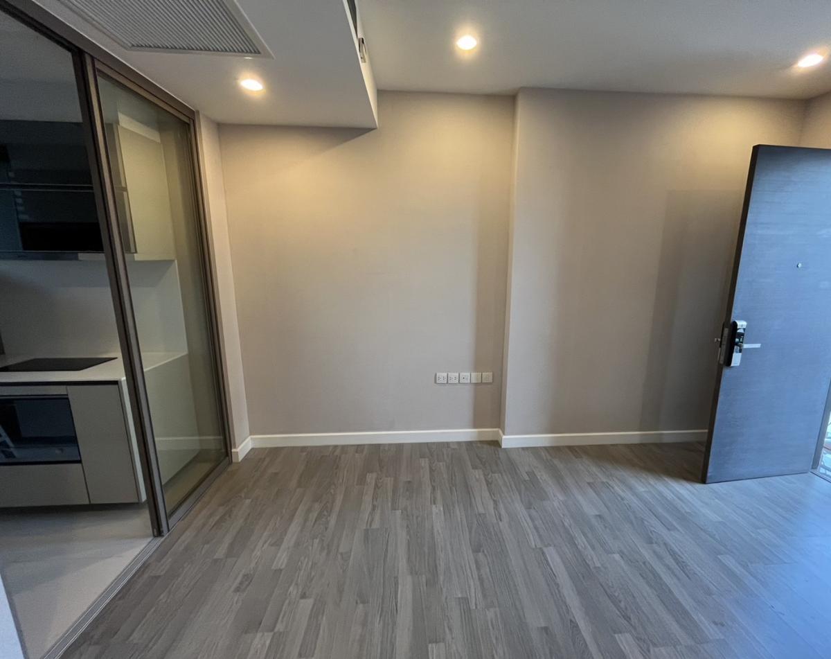 For SaleCondoSiam Paragon ,Chulalongkorn,Samyan : Hurry to book! The Room Rama 4 condo in the city center, 44 sq.m.Near BTS/MRT Hua Lamphong, special price 7.6 million