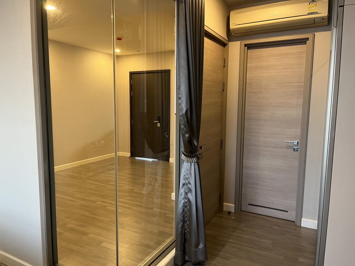 For SaleCondoSiam Paragon ,Chulalongkorn,Samyan : Hurry to book! The Room Rama 4 condo in the city center, 44 sq.m.Near BTS/MRT Hua Lamphong, special price 7.6 million