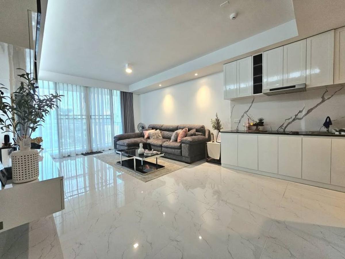 For SaleCondoSukhumvit, Asoke, Thonglor : Luxury condo Siamese 39, 2 bedrooms, in the heart of Phrom PhongOnly 8.7 million baht, convenient living close to BTS/MRT!