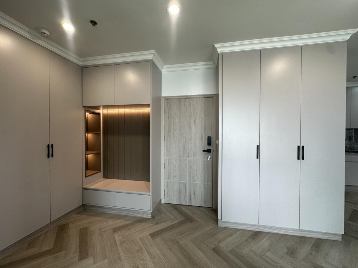 For SaleCondoRatchathewi,Phayathai : Luxury condo with 2 bedrooms near BTS Phaya Thai at a special price of 13.5 million!Convenient living close to Siam-Chulalongkorn with complete amenities.