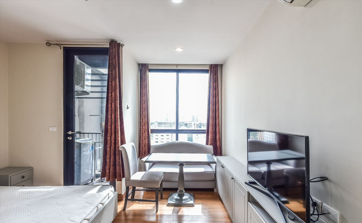 ขายคอนโดสะพานควาย จตุจักร : 28/01/2026, รวมค่าโอนใกล้ BTS สะพานควาย! Condo 28 ตร.ม. ราคาคุ้ม 3.99 ลบ. ชีวิตสะดวก พร้อมสระว่ายน้ำ ฟิตเนส ครบ! The Editor