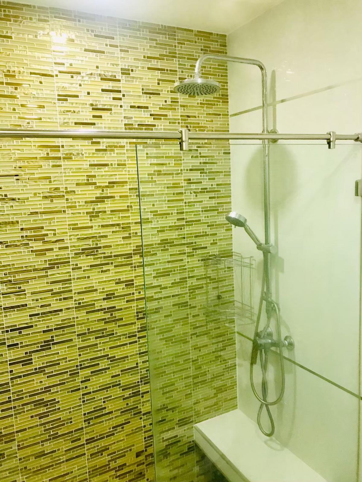 For RentCondoRatchathewi,Phayathai : Rent a 2-bedroom condo at Noble Revent near BTS Phaya ThaiConvenient, with a swimming pool, ready to move in for 22,000 baht/month!