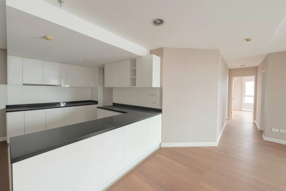 For RentCondoRama9, Petchburi, RCA : Belle Grand Rama 9 - 3 bedrooms, 101 sqm, near MRT Rama 9Rent for only 50,000 baht/month with complete facilities!