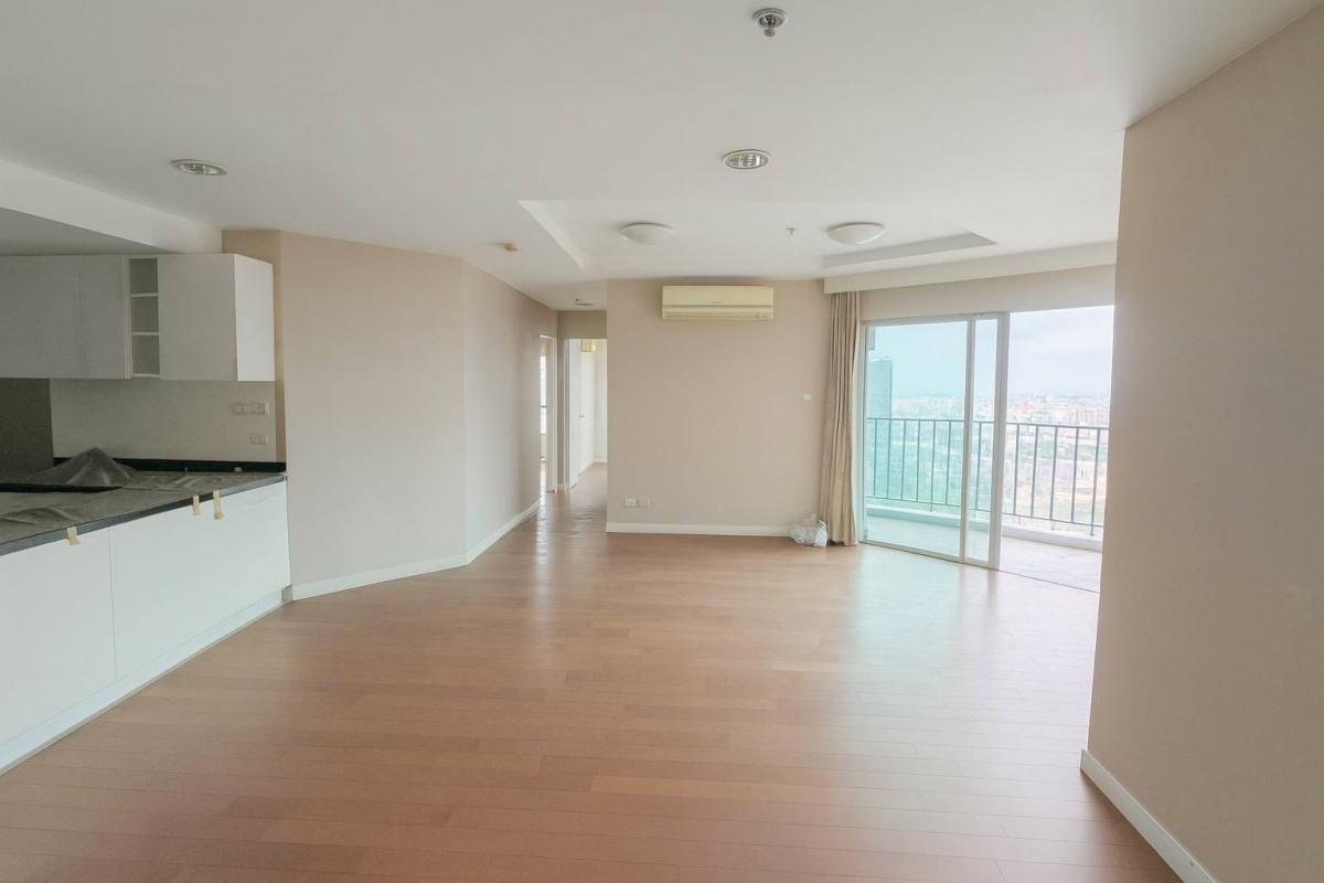 For RentCondoRama9, Petchburi, RCA : Belle Grand Rama 9 - 3 bedrooms, 101 sqm, near MRT Rama 9Rent for only 50,000 baht/month with complete facilities!