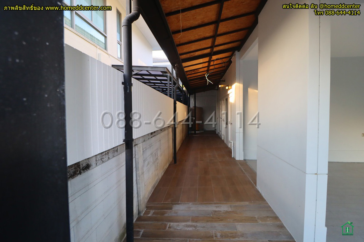 ขายบ้านพัฒนาการ ศรีนครินทร์ : บ้านหลังมุม ไม่เคยอยู่ สภาพมือหนึ่ง! ขายบ้านเดี่ยว Perfect Place พระราม 9 - กรุงเทพกรีฑา 61.8 ตร.ว พท.ใช้สอย 230 ตร.ม. พร้อมต่อเติม