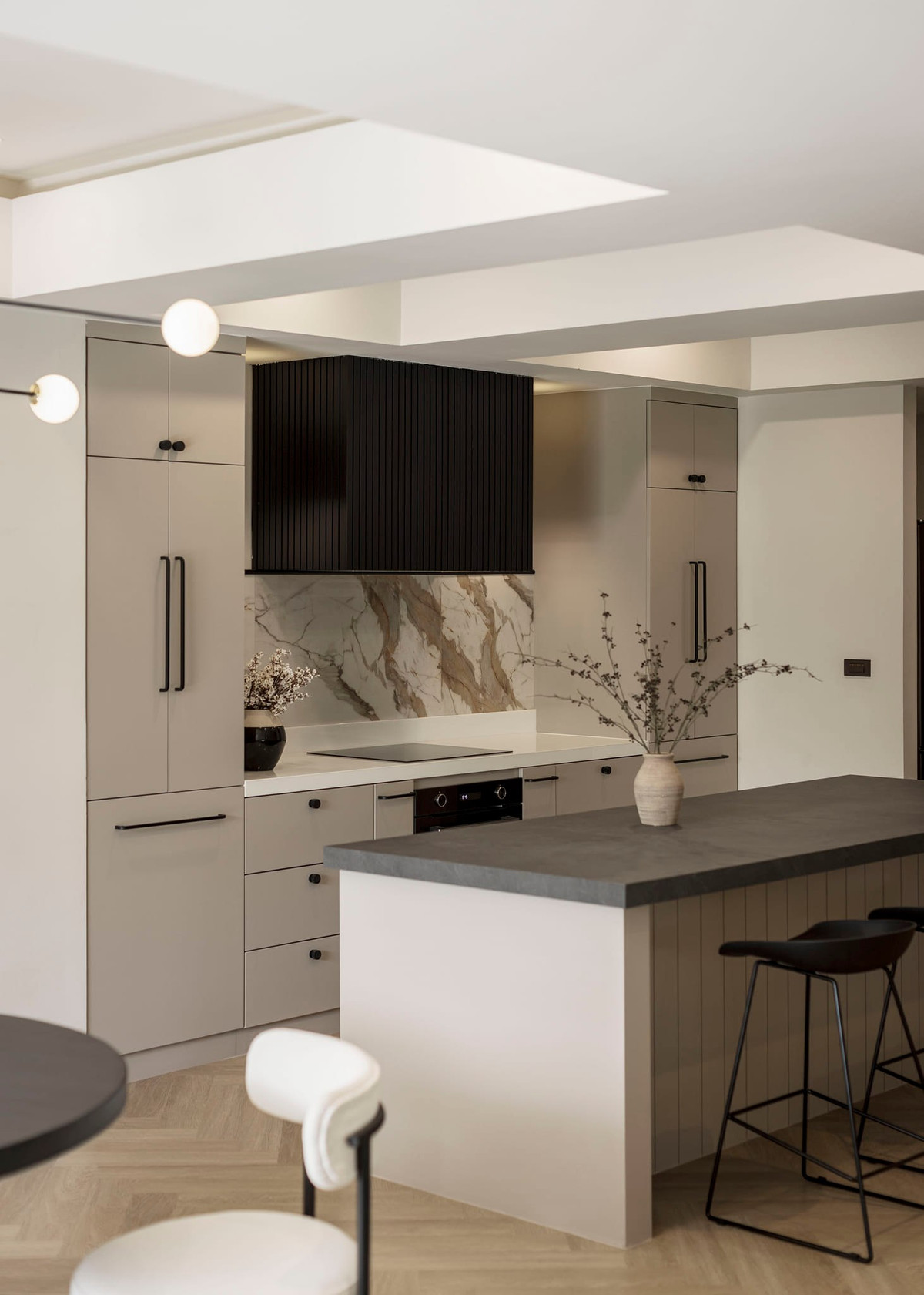 For SaleHouseSukhumvit, Asoke, Thonglor : 📌Single house 60 sq m. Pridi 14, decorated with beautiful built-ins, fully furnished with furniture throughout! Convenient transportation, near Ekkamai-Thonglor. If interested, contact 095-424-3656.