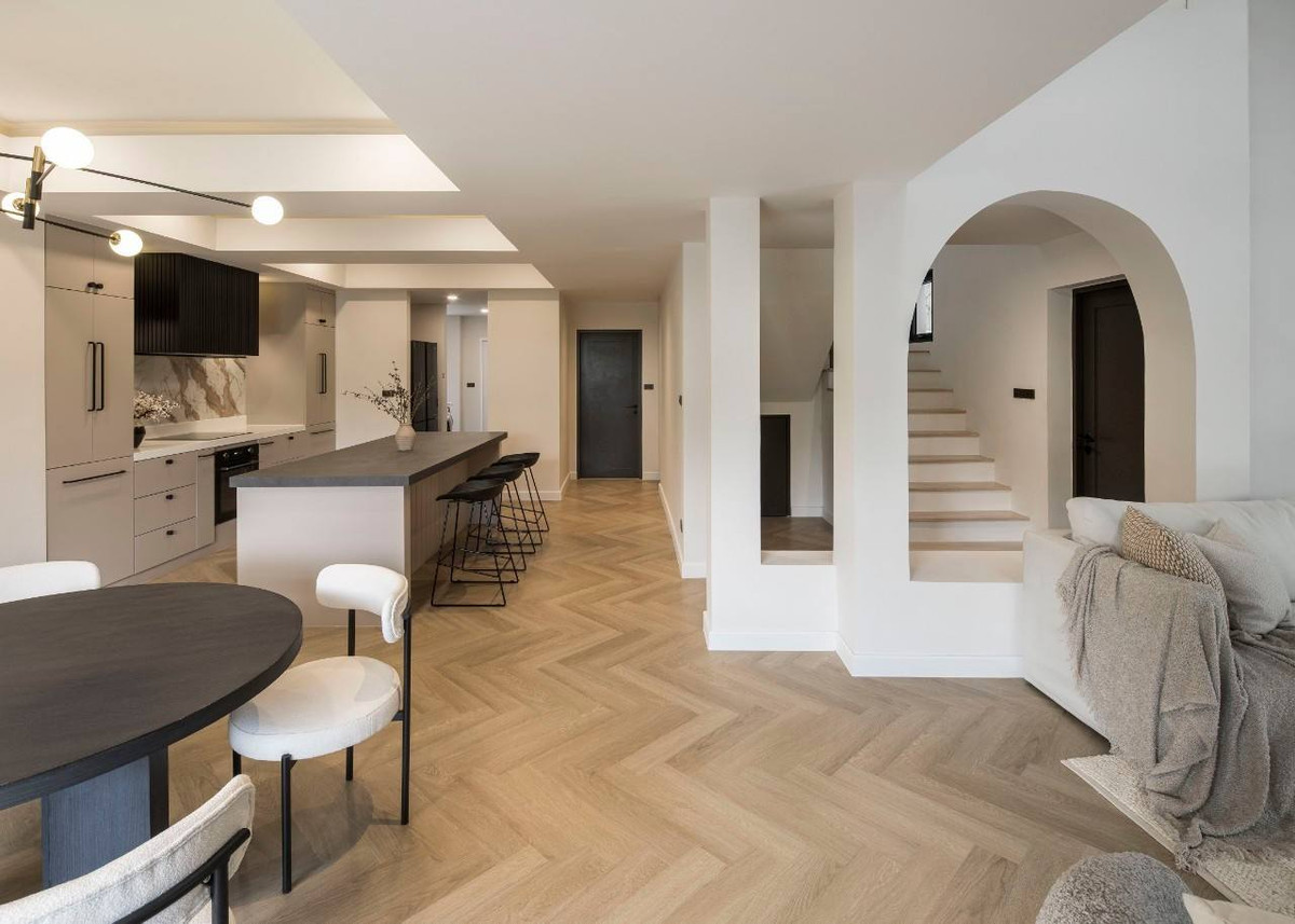 For SaleHouseSukhumvit, Asoke, Thonglor : 📌Single house 60 sq m. Pridi 14, decorated with beautiful built-ins, fully furnished with furniture throughout! Convenient transportation, near Ekkamai-Thonglor. If interested, contact 095-424-3656.