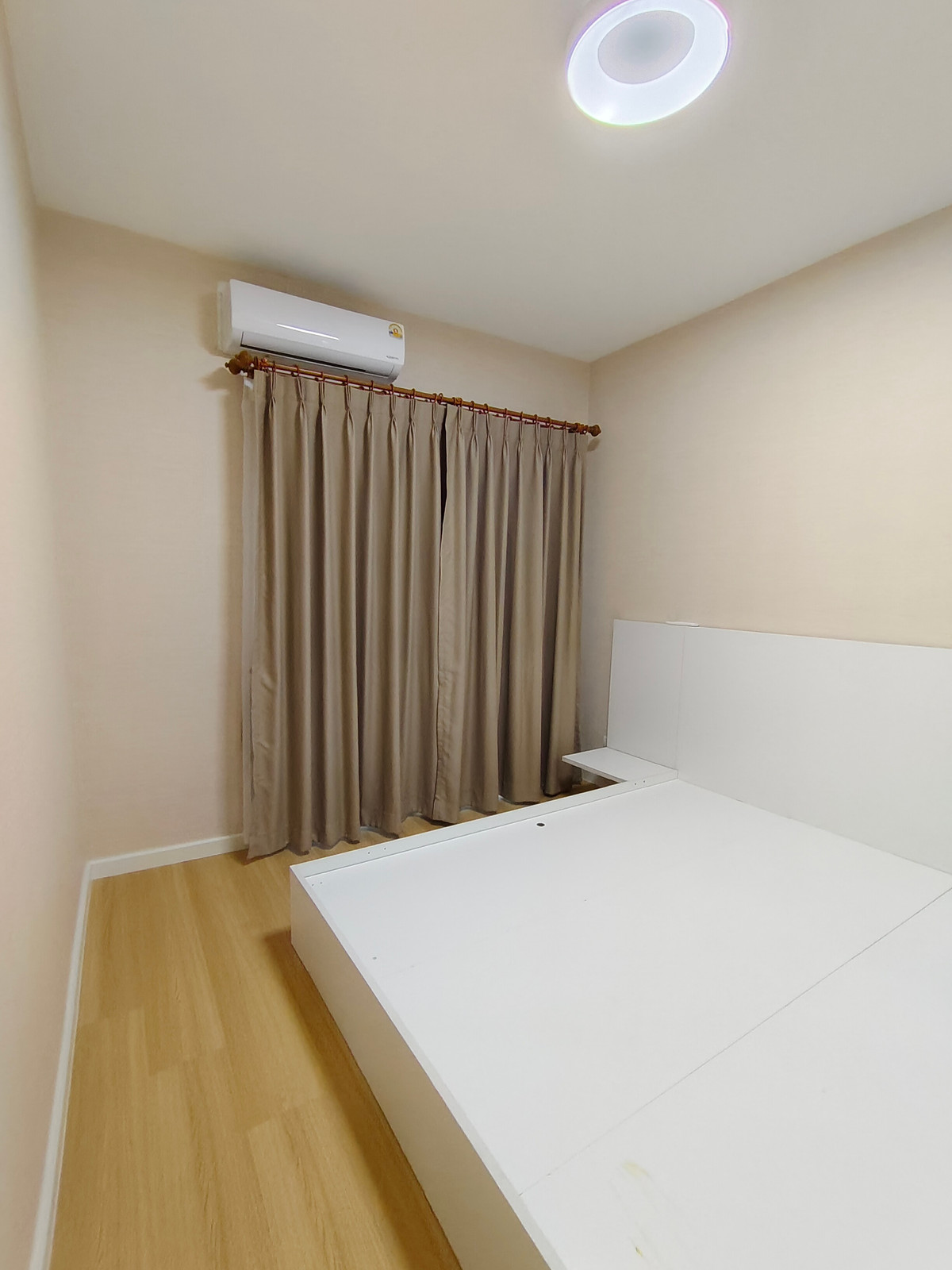 For SaleCondoRama9, Petchburi, RCA : for sale condo A Space Hideaway Asoke-Ratchada (S15-36764)