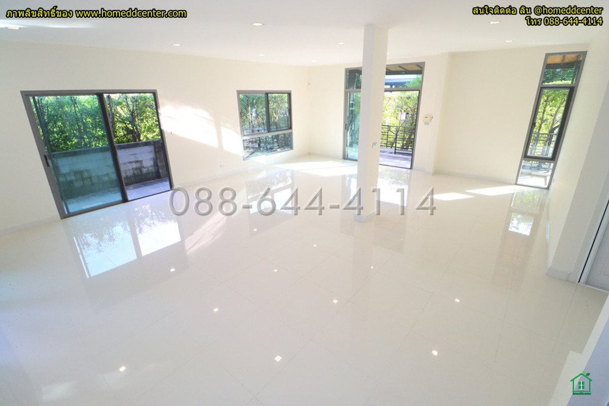 ขายบ้านพัฒนาการ ศรีนครินทร์ : บ้านหลังมุม ไม่เคยอยู่ สภาพมือหนึ่ง! ขายบ้านเดี่ยว Perfect Place พระราม 9 - กรุงเทพกรีฑา 61.8 ตร.ว พท.ใช้สอย 230 ตร.ม. พร้อมต่อเติม