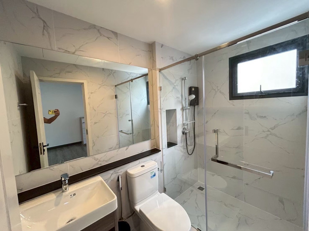 ให้เช่าทาวน์โฮมเกษตรศาสตร์ รัชโยธิน : ให้เช่าบ้านเดี่ยว บ้านกลางเมือง คลาสเซ่ รัชโยธิน (ClasseRatchayothin) ทำเลหนึ่งเดียวติด SCB PARK,