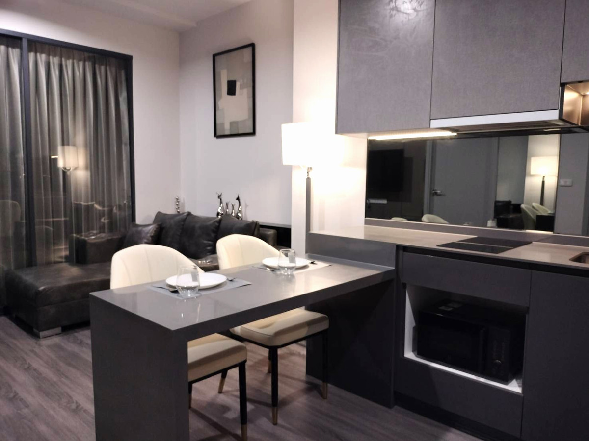 ให้เช่าคอนโดสยาม จุฬา สามย่าน : ฟรีแม่บ้านทำความสะอาดทุก 2 เดือน ⚡Ideo Chula Samyan 47 Sq.m. Fully furnished & Ready to move in 