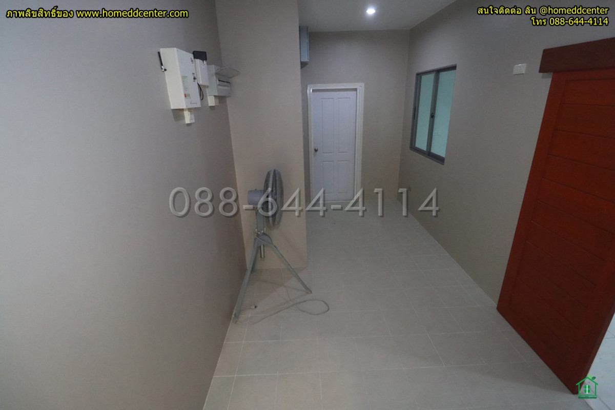 ขายบ้านพัฒนาการ ศรีนครินทร์ : บ้านหลังมุม ไม่เคยอยู่ สภาพมือหนึ่ง! ขายบ้านเดี่ยว Perfect Place พระราม 9 - กรุงเทพกรีฑา 61.8 ตร.ว พท.ใช้สอย 230 ตร.ม. พร้อมต่อเติม