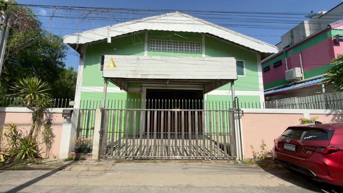 For RentWarehouseChaengwatana, Muangthong : Warehouse for rent, 320 sq m., Srisamarn, Pak Kret, near the expressway and Don Mueang.