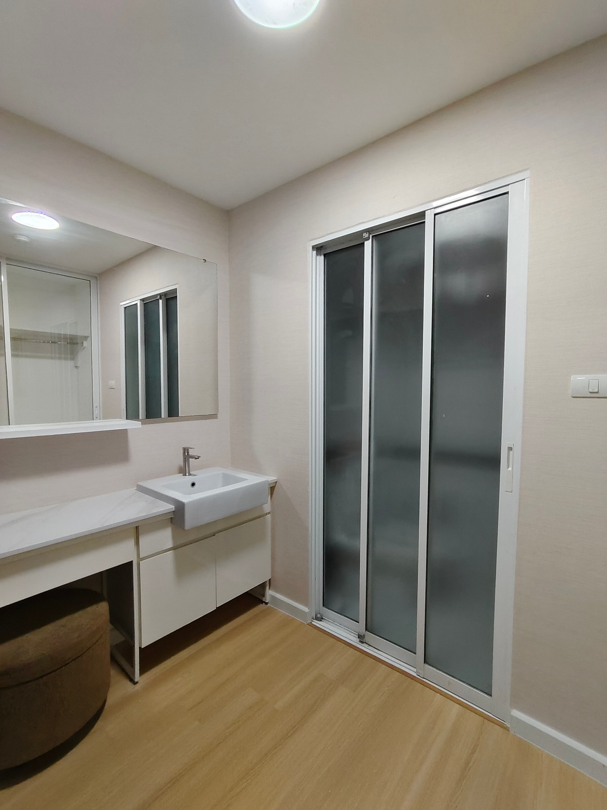 For SaleCondoRama9, Petchburi, RCA : for sale condo A Space Hideaway Asoke-Ratchada (S15-36764)