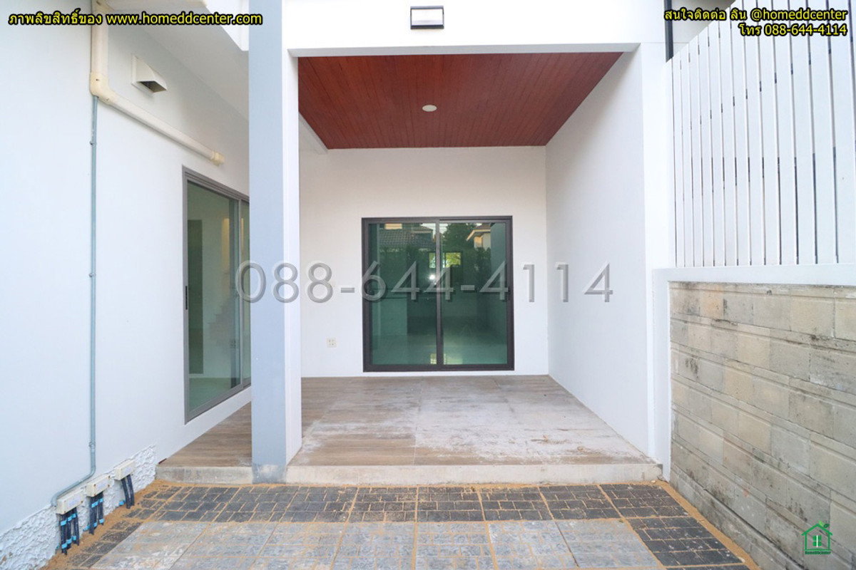 ขายบ้านพัฒนาการ ศรีนครินทร์ : บ้านหลังมุม ไม่เคยอยู่ สภาพมือหนึ่ง! ขายบ้านเดี่ยว Perfect Place พระราม 9 - กรุงเทพกรีฑา 61.8 ตร.ว พท.ใช้สอย 230 ตร.ม. พร้อมต่อเติม