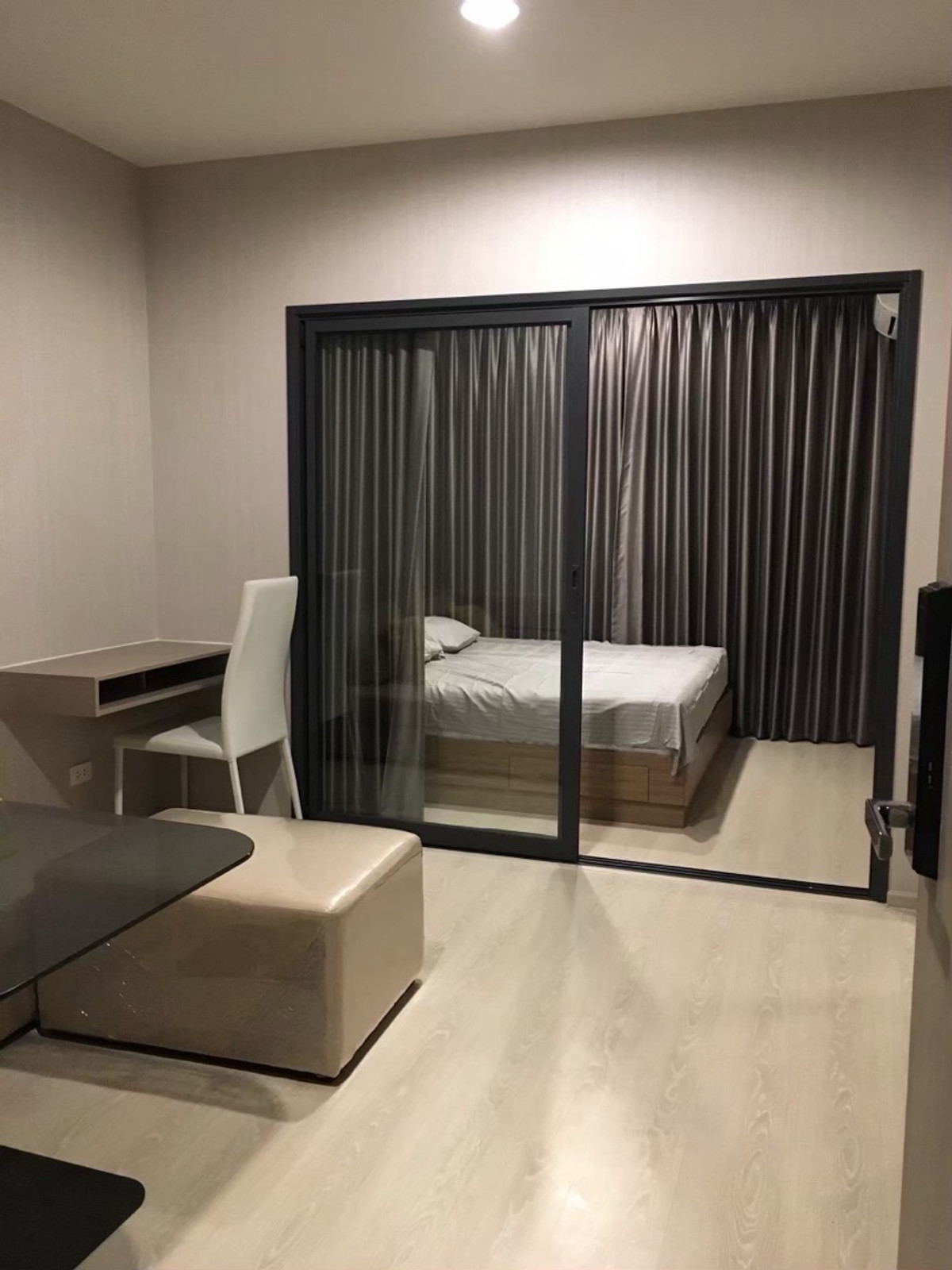 ให้เช่าคอนโดท่าพระ ตลาดพลู วุฒากาศ : #ท่าพระ
เพียง6สถานีถึงสามย่าน 10นาทีสู่กลางเมือง
🥰ถ้าติด MRT ท่าพระ ต้องที่นี่เลย🥰