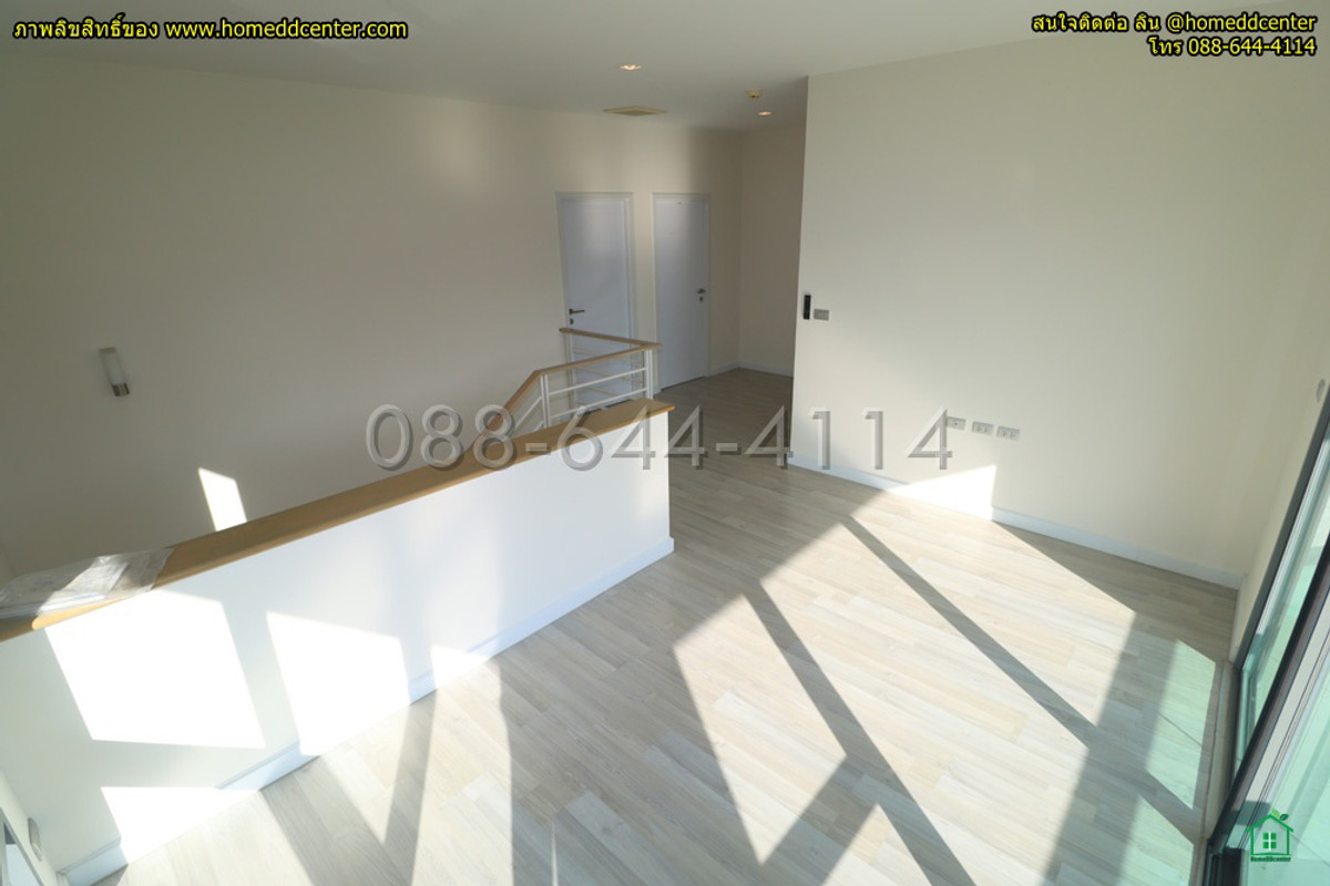 ขายบ้านพัฒนาการ ศรีนครินทร์ : บ้านหลังมุม ไม่เคยอยู่ สภาพมือหนึ่ง! ขายบ้านเดี่ยว Perfect Place พระราม 9 - กรุงเทพกรีฑา 61.8 ตร.ว พท.ใช้สอย 230 ตร.ม. พร้อมต่อเติม