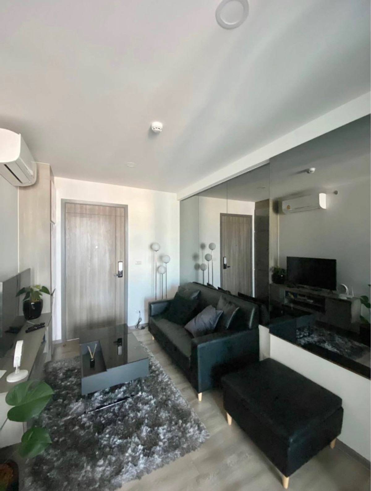 For RentCondoBangna, Bearing, Lasalle : Condo for rent Knightsbridge Collage Sukhumvit 107 
 near BTS Bearing, 16th floor, beautiful view ✅11,000/month✅