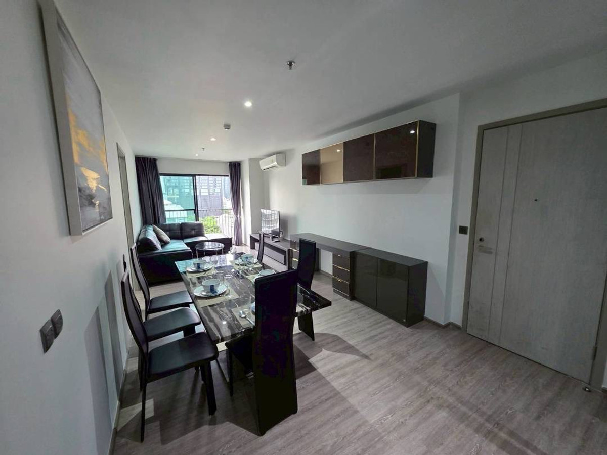 ให้เช่าคอนโดสุขุมวิท อโศก ทองหล่อ : Condo for rent Rhythm Ekkamai Monthly 60,000 thb. per month