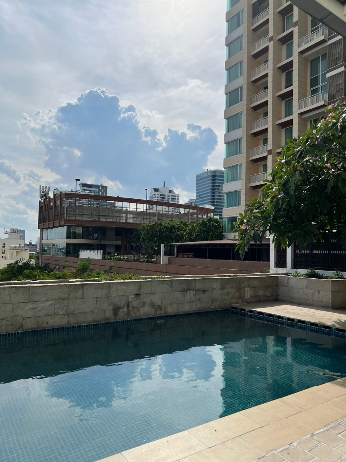 For SaleCondoSathorn, Narathiwat : The Empire Place Sathorn / 3 Bedrooms (FOR SALE), The Empire Place Sathorn / 3 Bedrooms (For Sale) PT028