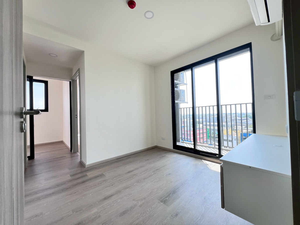 ขายคอนโดสมุทรปราการ สำโรง : คอนโดใหม่พร้อมเข้าอยู่ สูง35ชั้น ถนนแพรกษา ขนาด 32ตร.ม. แบ่งได้ 2 ห้องนอน (มีทั้งเลี้ยงสัตว์ได้ - และไม่เลี้ยง)