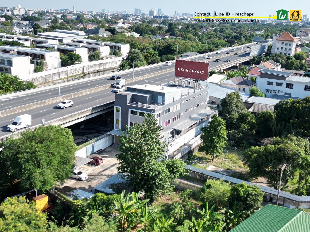 ขายโรงงานพระราม 9 เพชรบุรีตัดใหม่ RCA : 🏢 โอกาสทองสำหรับนักธุรกิจ! ขายที่ดินพร้อมอาคาร 4 ชั้น ใจกลางสุขุมวิท 71 (ซอยปรีดี 26) [Ready-to-use building & Office Hub]